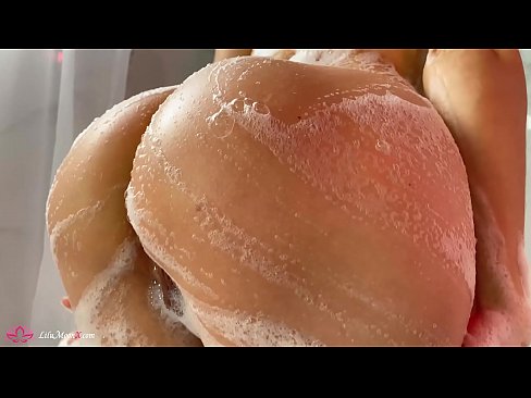 ❤️ Brunette pussy bibragailuarekin masturbatzen du dutxan orgasmo bizia lortzeko Super sexua %eu.com-fullporner.ruan ️❤