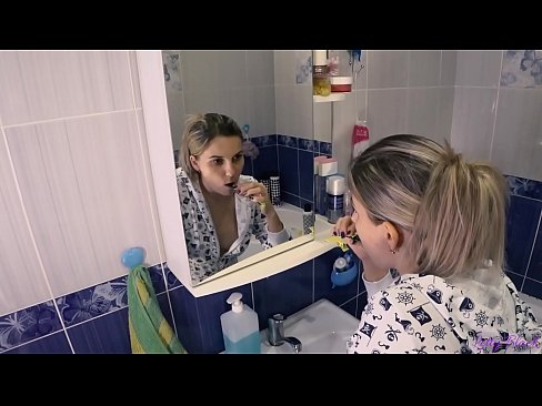 ❤️ Pijamaz jantzitako gazteekin ahozko esperma amaitzen da ipurdian - Letty Black Super sexua %eu.com-fullporner.ruan ️❤